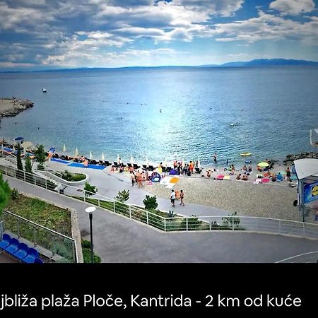 Rossy Apartment Rijeka Luaran gambar