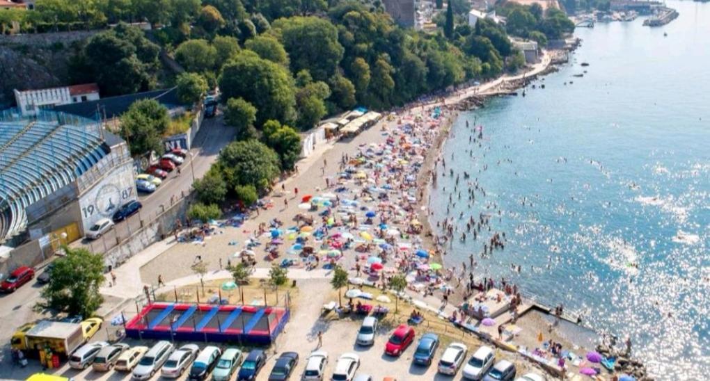 Rossy Apartment Rijeka Luaran gambar
