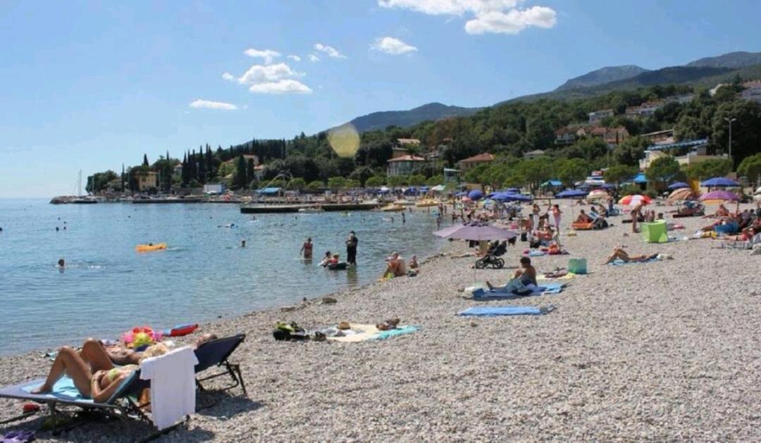 Rossy Apartment Rijeka Luaran gambar
