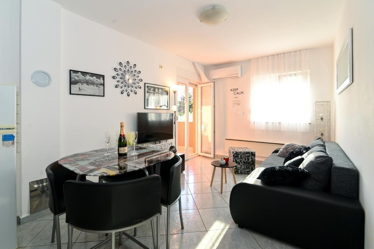 Rossy Apartment Rijeka Luaran gambar