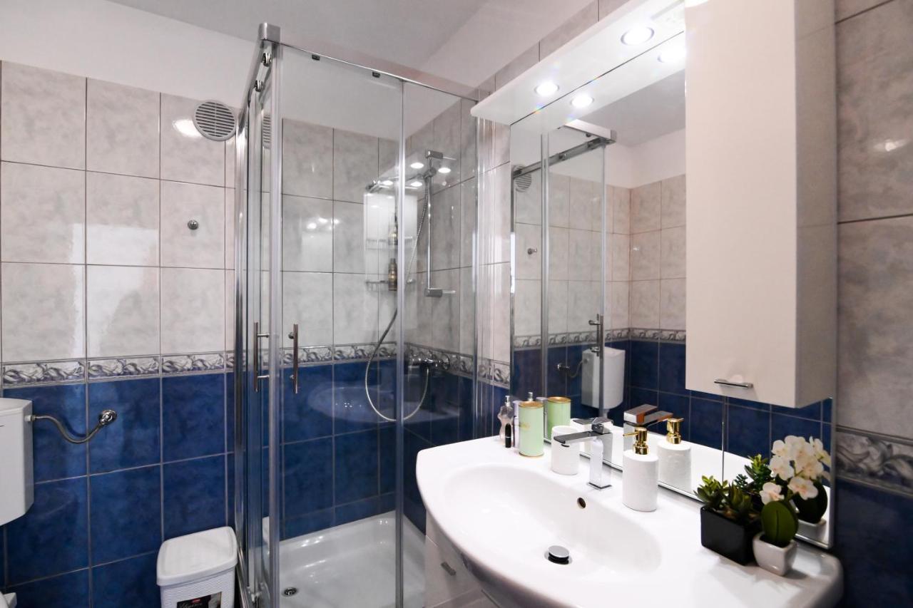 Rossy Apartment Rijeka Luaran gambar