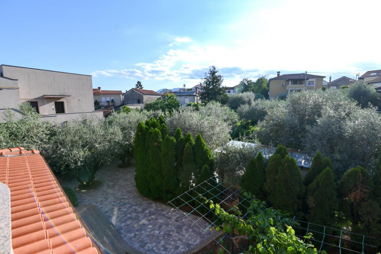 Rossy Apartment Rijeka Luaran gambar